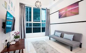 Kk Family 2Br Infinity Pool 城市家庭房 无边际泳池 Sutera Avenue By Sr
