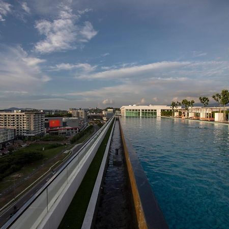 Kk Family 2Br Infinity Pool 城市家庭房 无边际泳池 Sutera Avenue By Sr Kota Kinabalu Luaran gambar